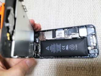 iphone5-disassembly-battery-exchange-06