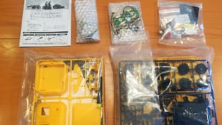 モーターライズキット:甥っ子とイーケイジャパン社の「エレキット トリプルレンジャー MR-9102」を組み立てました